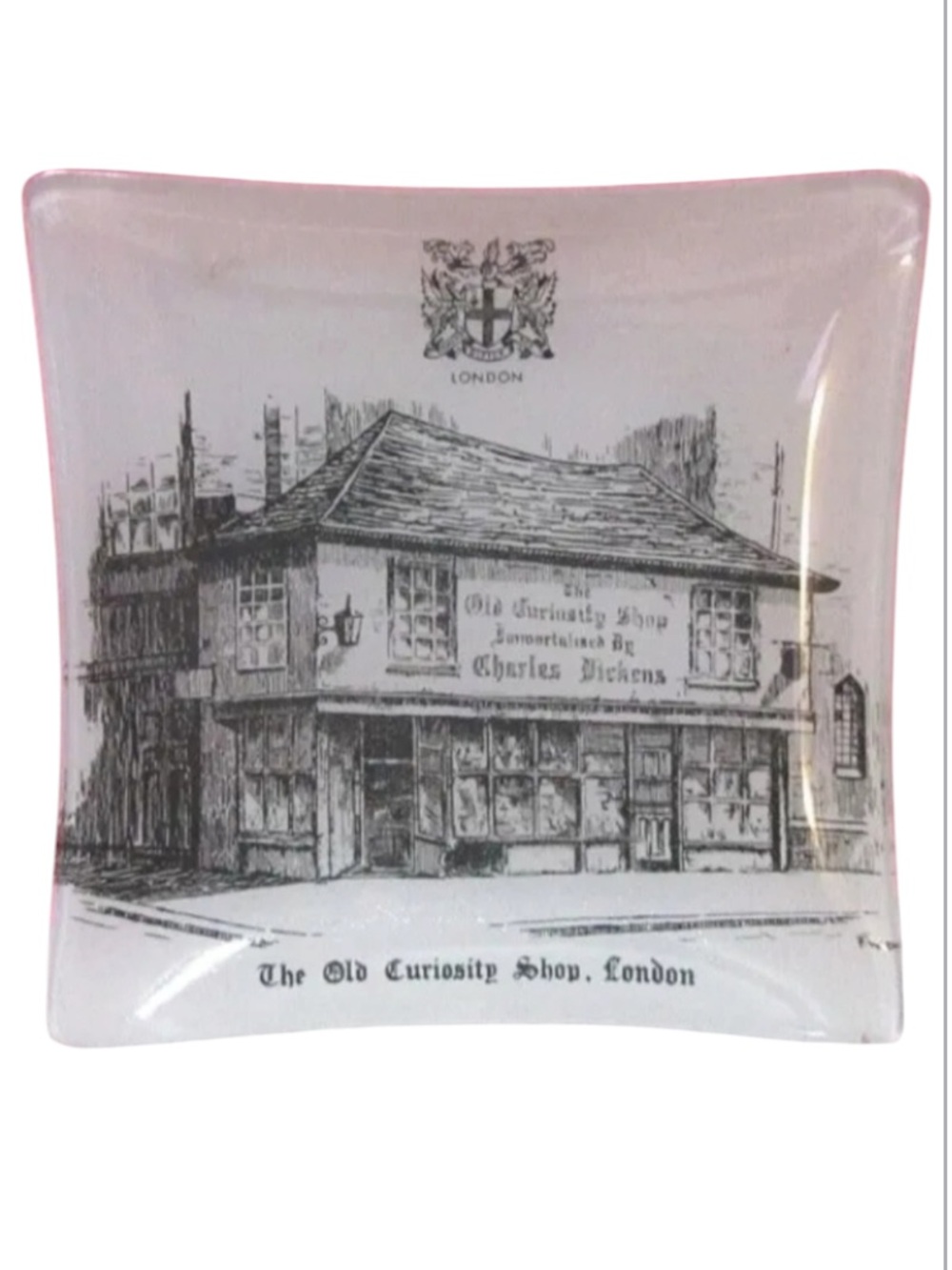 THE Old Curiosity Shop LONDON Memorabilia Glass Plate in excellent condition